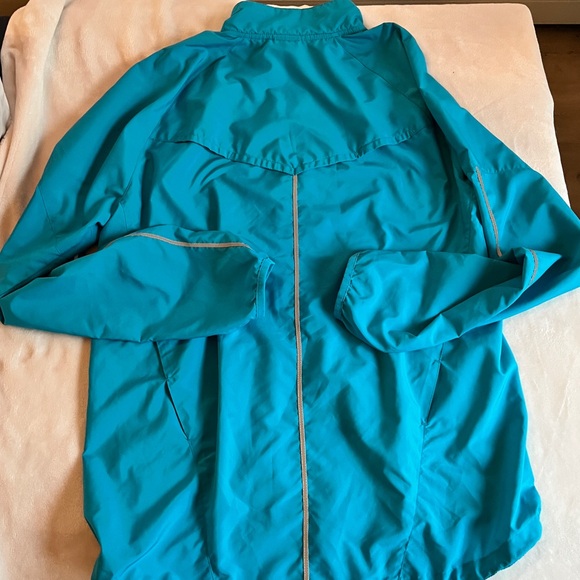 NIKE Running Jacket - Picture 5 of 6